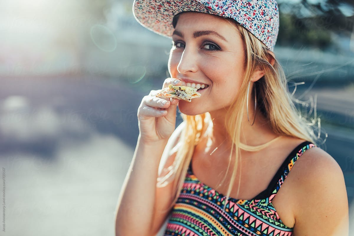 New York: 30+ Top Sights Guided Walking Tour + Snacks - Photo 1 of 17